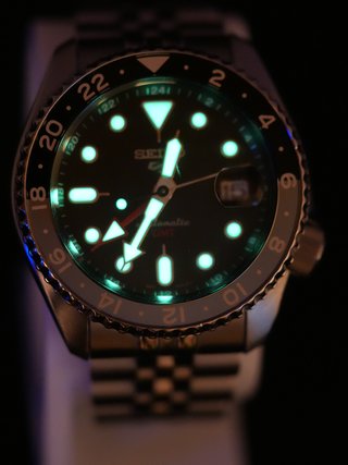 Seiko GMT Automático