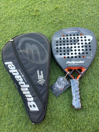 Pala Bullpadel Vertex 04