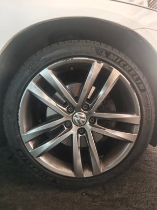 Cambio llantas VW 18 5x112