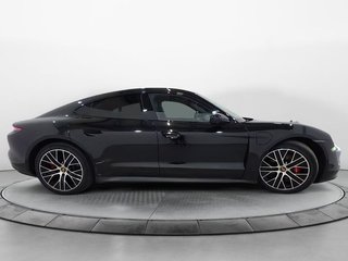Porsche Taycan 4S