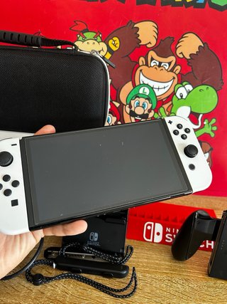 Nintendo Switch OLED Blanca + Accesorios