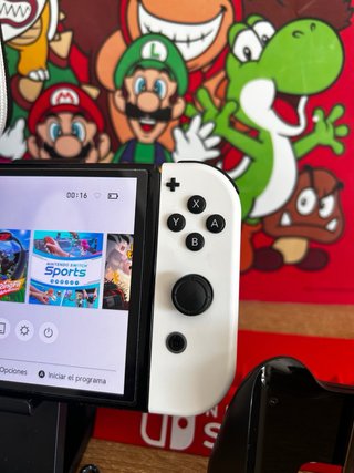 Nintendo Switch OLED Blanca + Accesorios