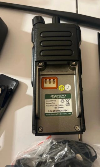Walkie Talkie Baofeng DM32 DMR