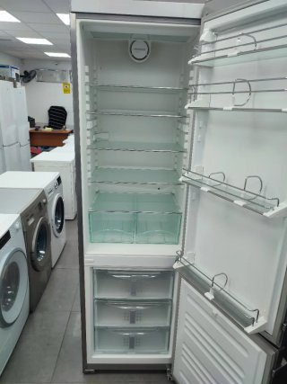Nevera marca Liebherr 200/60cm A++ con garantía