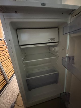 Frigorífico Bajo Encimera - Nevera con Congelador
