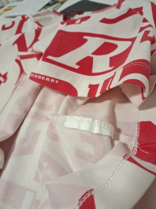 Camiseta Burberry Talla 48, como nueva