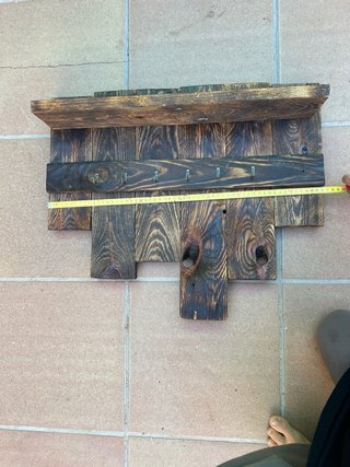 Mueble rústico de madera
