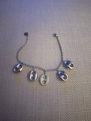 Bracciale con ciondoli sonaglio