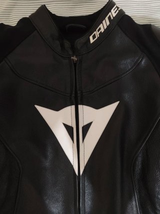 Chaqueta de cuero Dainese moto Talla 50=M/L