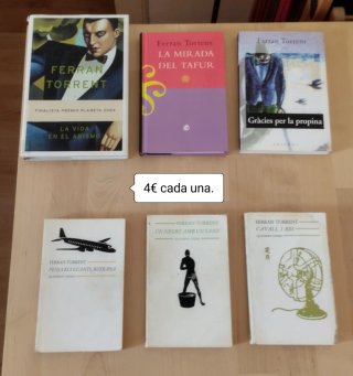 Novelas en català.