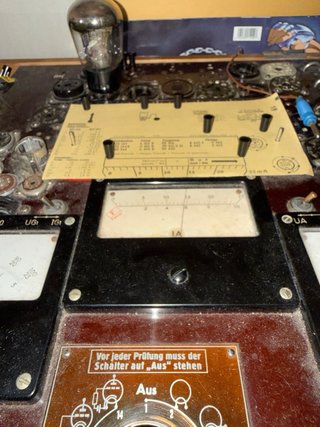 Válvula de Radio Antigua Miniwatt B443 RES164