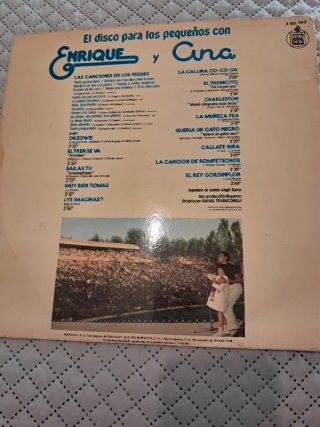 Vinilo Enrique y Ana