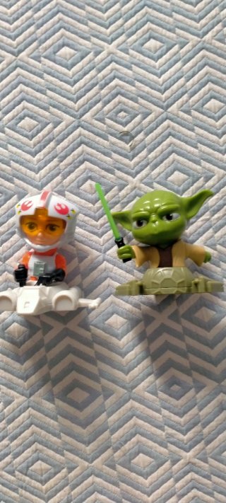 Huevo Kinder Star Wars Figuras