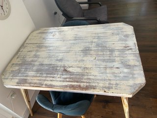 Mesa de Salón de Madera