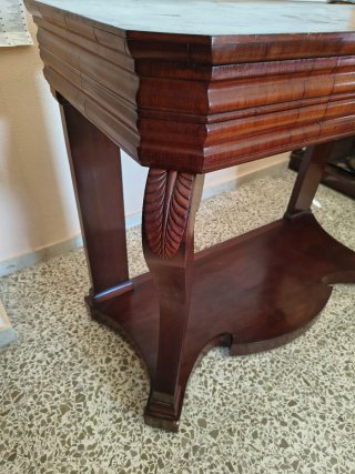 Mueble de entrada de caoba