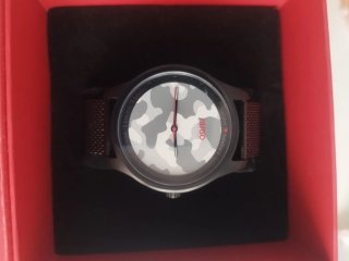 Reloj Hugo Boss Rojo