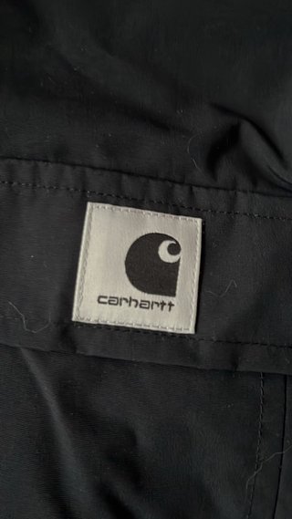 Abrigo Carhartt Negro