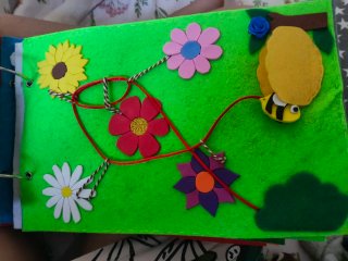 Libro sensorial fieltro