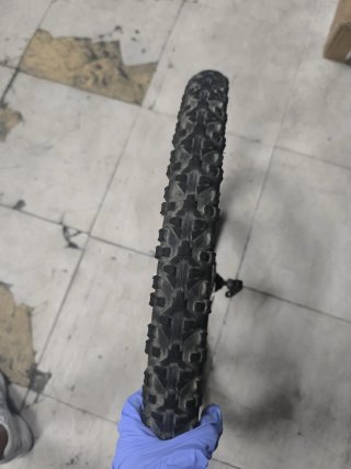 Rueda Hutchinson Scorpion para Bicicleta