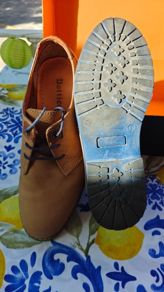 Zapatos Botticelli talla 40 marrones