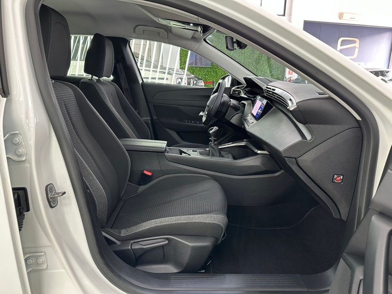 Peugeot 308 2023, foto 12