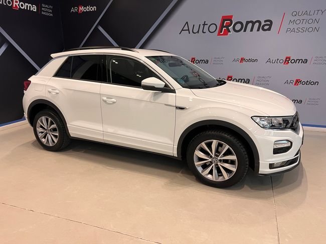 Volkswagen T-Roc 2022, foto 2