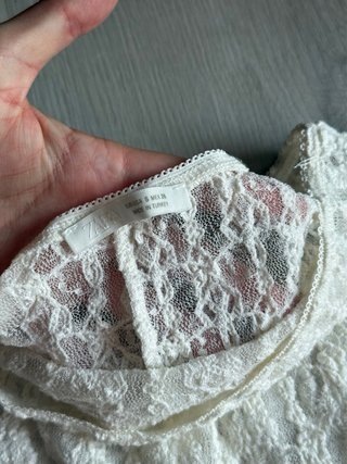 Falda larga de encaje blanca