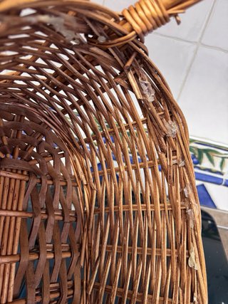 Cesta de Mimbre 36x26 , alto con asa = 40cm aprox