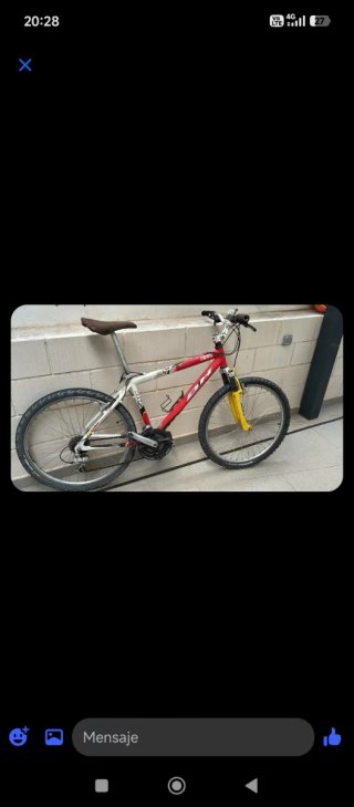 Bicicleta BH Roja y Blanca
