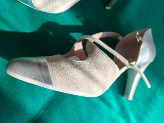 Zapatos Pitillos Talla 39