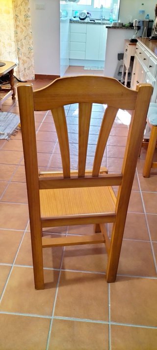 Set de 4 Sillas de Madera de Pino macizo nuevas