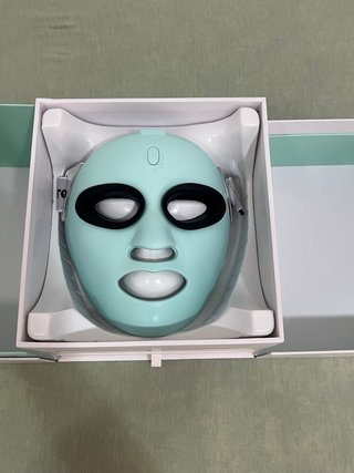 Máscara LED Qure Q-Rejuvalight Pro Facewear
