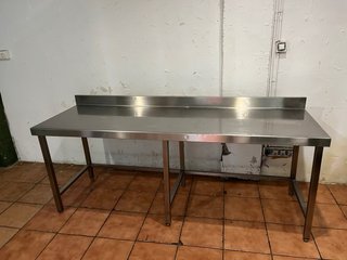 Mesa de Trabajo de Acero Inoxidable