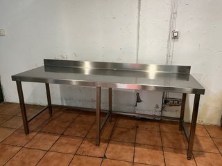 Mesa de Trabajo de Acero Inoxidable