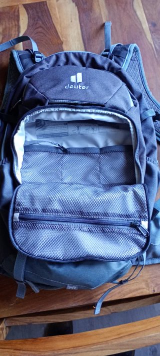 Mochila Deuter Attack 20