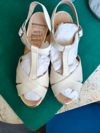 Sandalias Wonders Blancas Talla 39