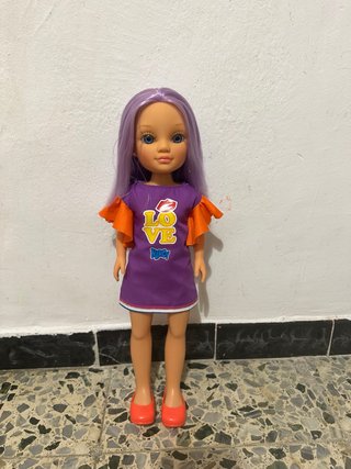 Muñeca Nanci Pelo Morado