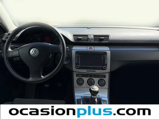 Volkswagen Passat Advance 2.0 TDI 103 kW (140 CV)