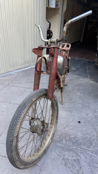 2 motos Mobylette Antigua