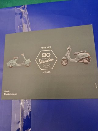 Francobolli 80 Anni Vespa - Poste Italiane