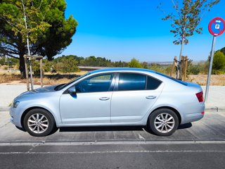 Skoda Octavia 15-16. Impecable. Correa nueva