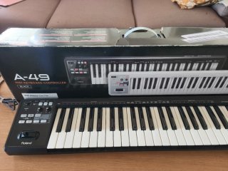 Teclado MIDI Roland A-49