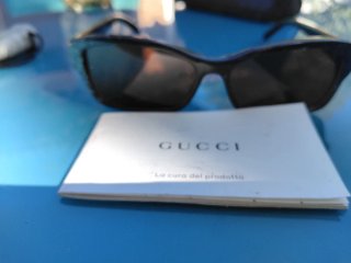 Occhiali da sole Gucci neri