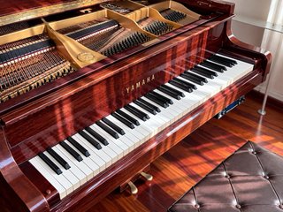Piano de Cola Yamaha G1 con Sistema Silent