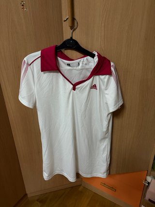 Polo técnico Adidas ClimaCool blanco y granate
