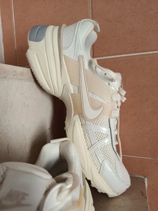 Zapatillas Nike VK2 Run.nuevas a estrenar.