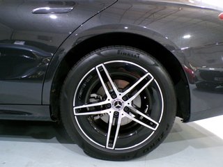 Mercedes-Benz Clase E 220d AMG Line 05/2025