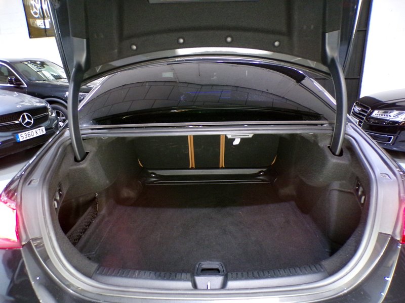 Mercedes-Benz Clase E 2025, foto 13