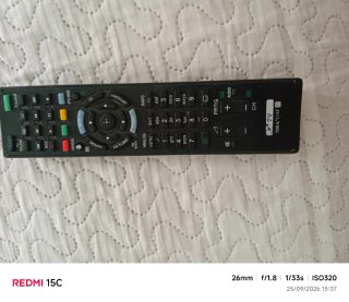 TV Sony 32 pulgadas con soporte de pared