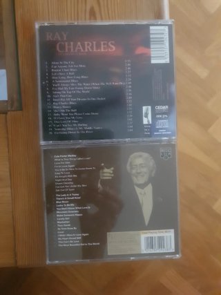 2 CDs: Ray Charles y Tony Bennett 7€ cada uno